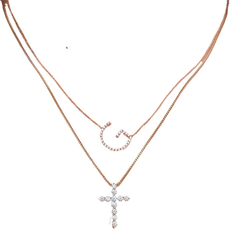 Light luxury 18K gold English letter pendant necklace for women. Versatile design perfect for any occasion.