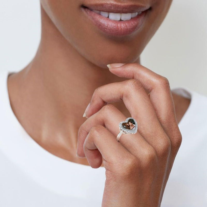 Hot sale sterling silver couple rings with diamonds, customizable photo design. Perfect for family, friends, or lovers.