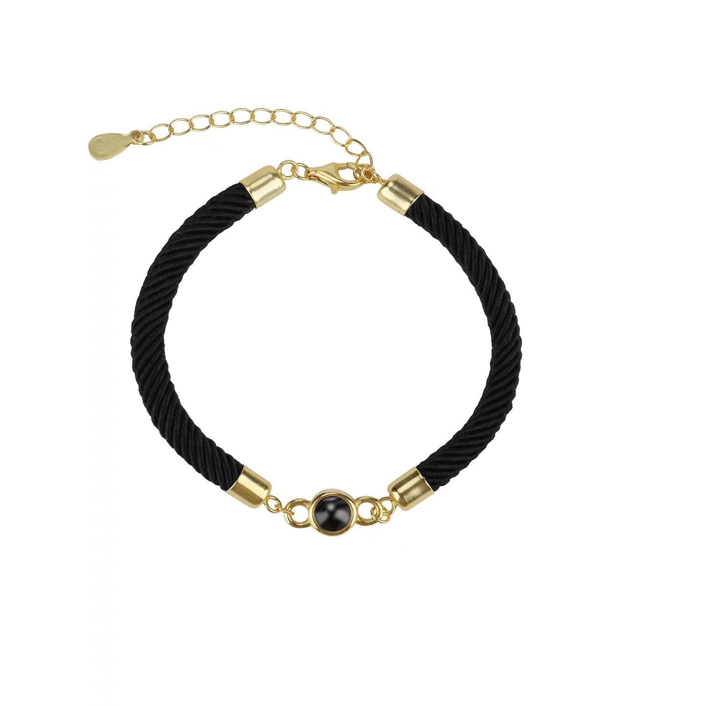 Customizable projection bracelet with "I Love You" in 100 languages, minimalist and stylish, perfect holiday gift.