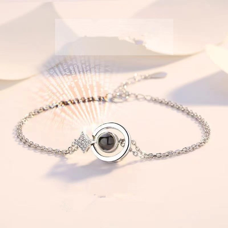 Platinum-plated projection bracelet for women, "I Love You" in 100 languages, minimalist Korean style, popular friendship jewelry.