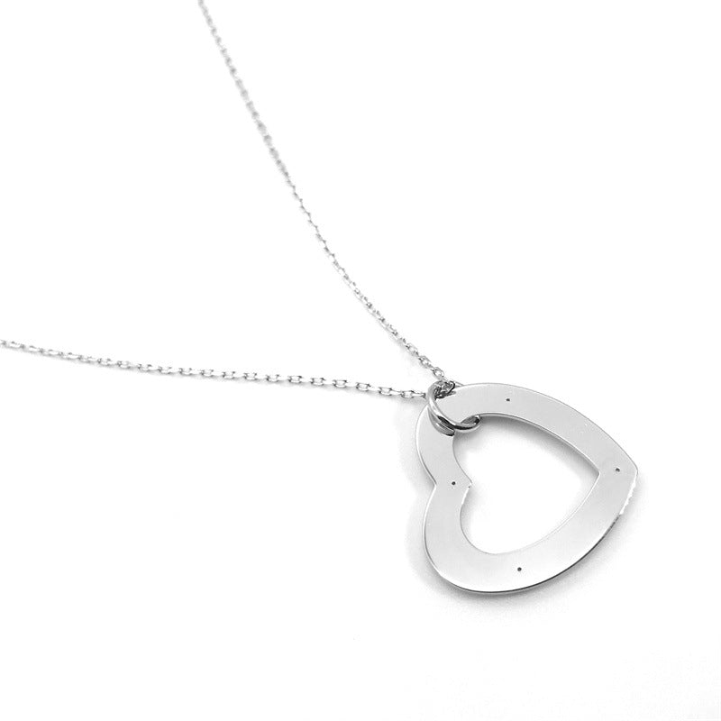 Trending S925 Silver Heart Pendant Necklace with Personalized Engraving and Gemstones – the perfect gift for couples to celebrate love and special memories