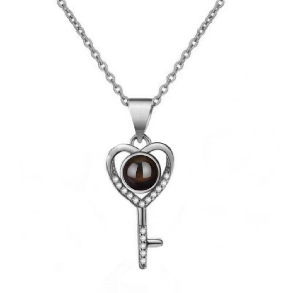 Hot sale "I love you in a hundred languages" projection necklace for women, design clavicle necklace