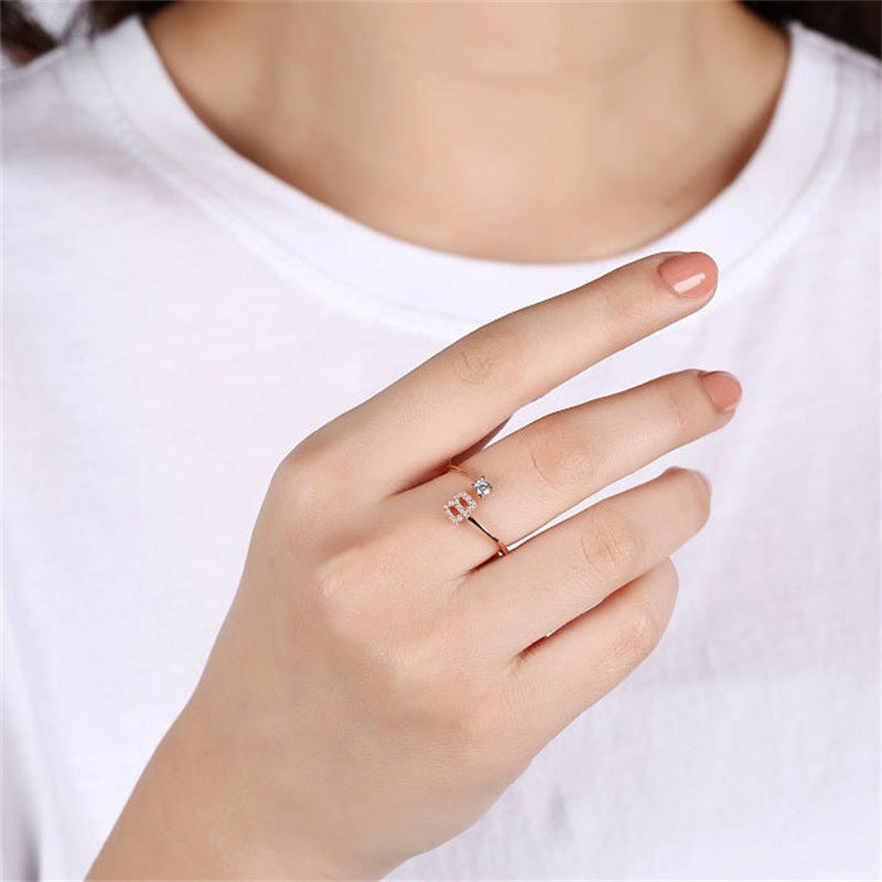 Explosive 26 capital initial letters inlaid round zircon opening adjustable ring