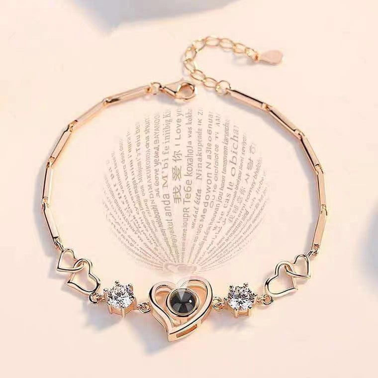Heart bracelet for women, stylish and luxury, custom photo projection in 100 languages, perfect Christmas gift.