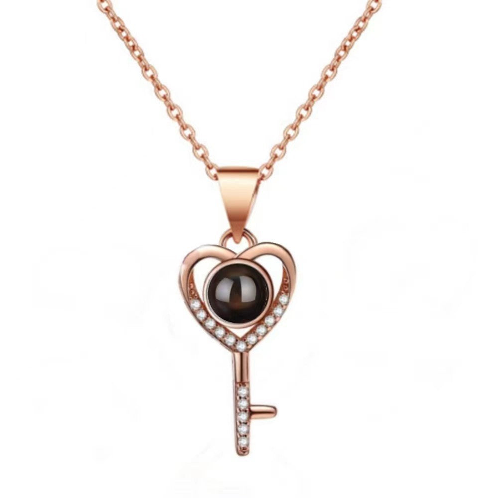 Hot sale "I love you in a hundred languages" projection necklace for women, design clavicle necklace