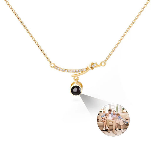 New diamond-studded necklace, 100 languages photo projection, minimalist clavicle chain, customizable fashion design.