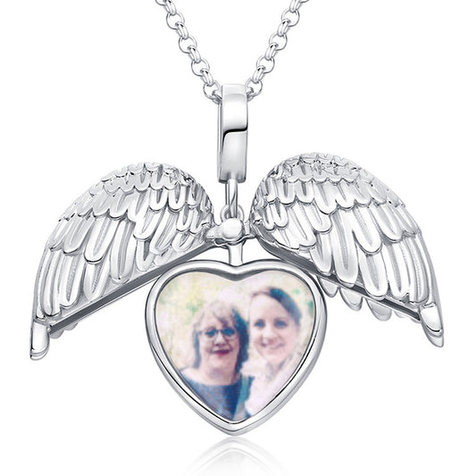 New best-selling custom heart-shaped photo necklace with angel wings pendant, perfect for birthday party gifts.