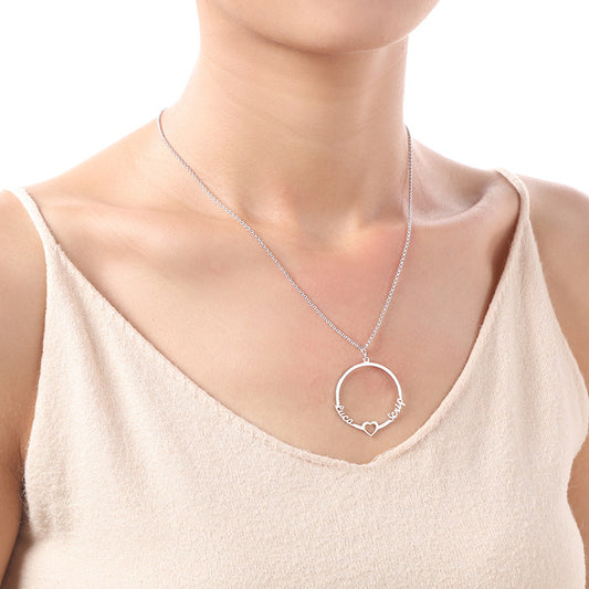 Personalized English name necklace pendant in silver. Stylish, custom design perfect for wholesale orders. Ideal for fashion lovers.