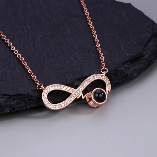 MOM heart necklace with 100-language photo projection, simple design, perfect for Mother's Day gift.